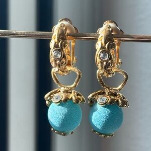 Vintage Clip On Earrings